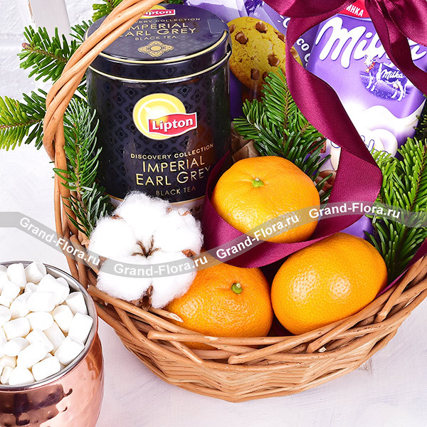 Зимушка зима - корзина с чаем и шоколадом Милка